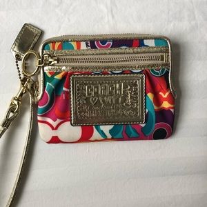 Coach Poppy Wristlet